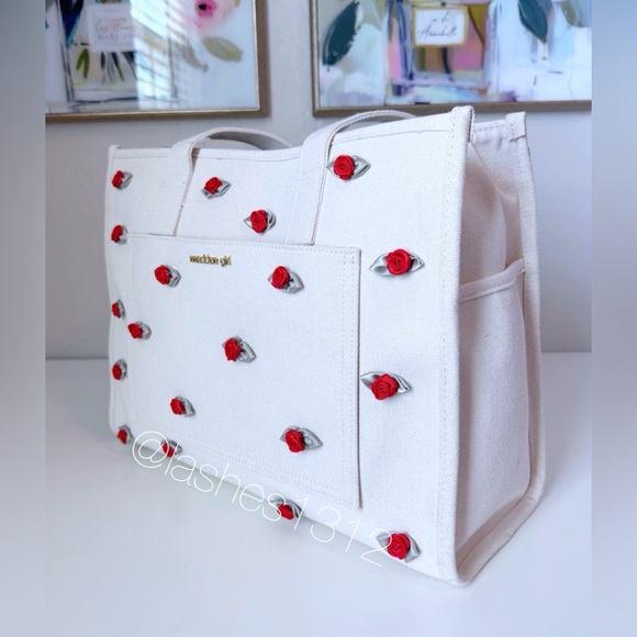 STEVE MADDEN Girl Canvas Tote Bag with Rosette Flowers - Cream MG245111 - Picture 4 of 9